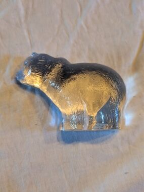 2/40$ Vintage Clear Glass Bear paperweight